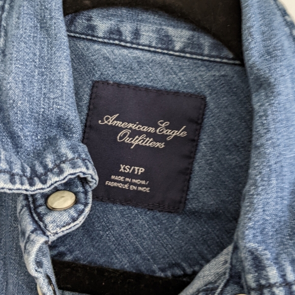 American Eagle Denim Shirt - Picture 3 of 3